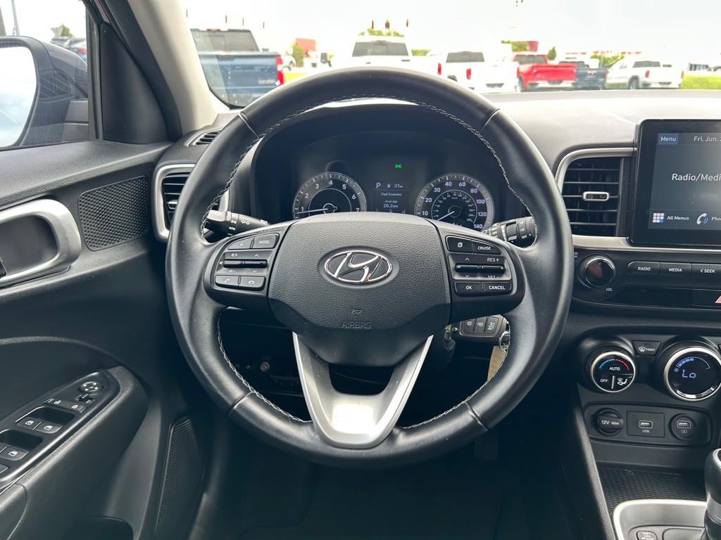 2021 Hyundai Venue Image 17