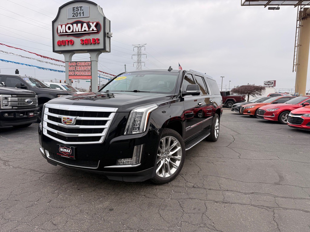 2017 Cadillac Escalade Image 4