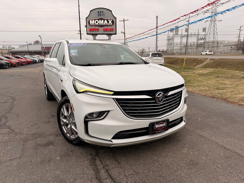 2022 Buick Enclave Image 2