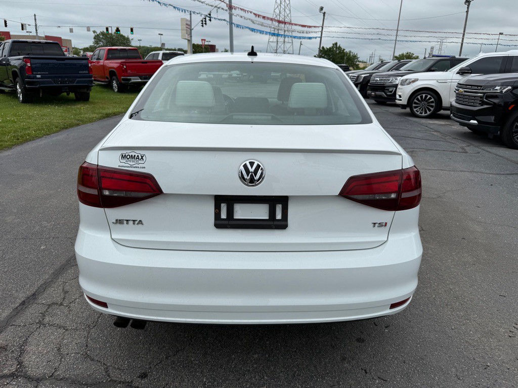 2016 Volkswagen Jetta Image 6
