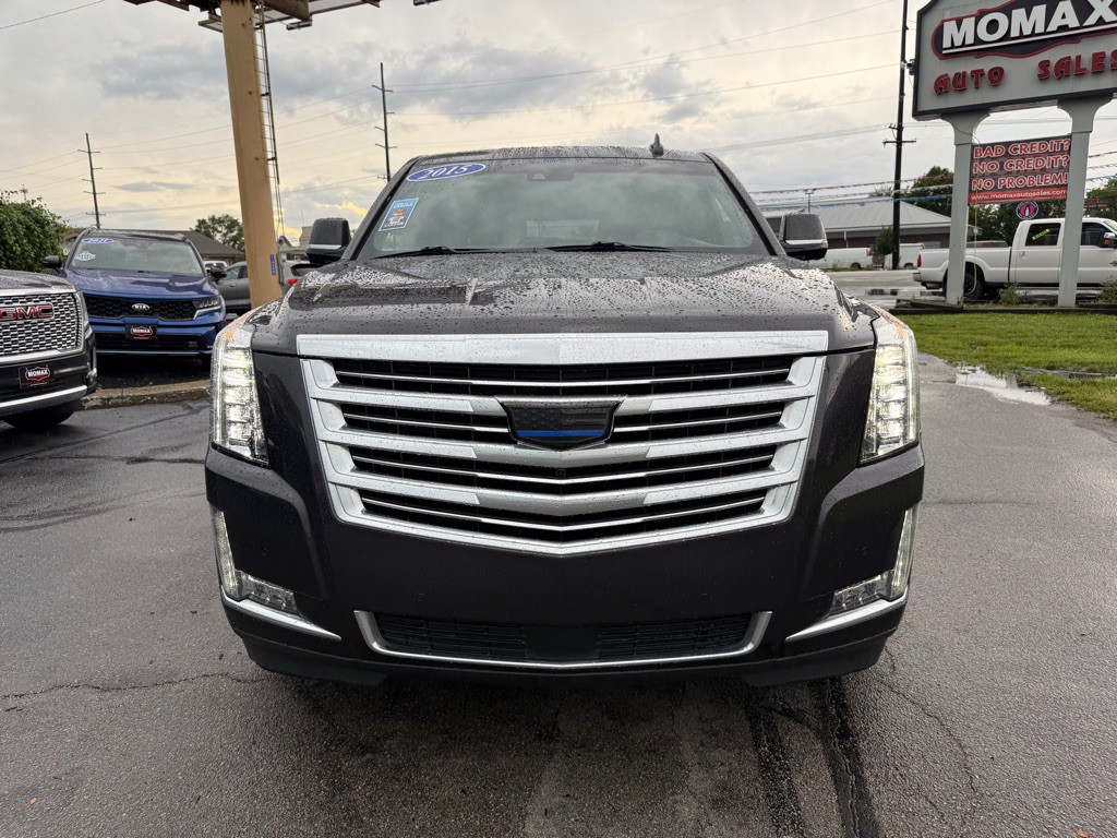 2015 Cadillac Escalade Image 3