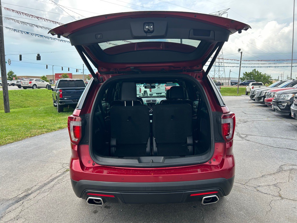 2016 Ford Explorer Image 14