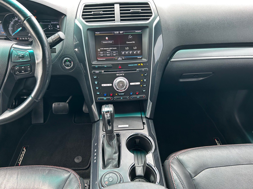 2016 Ford Explorer Image 20