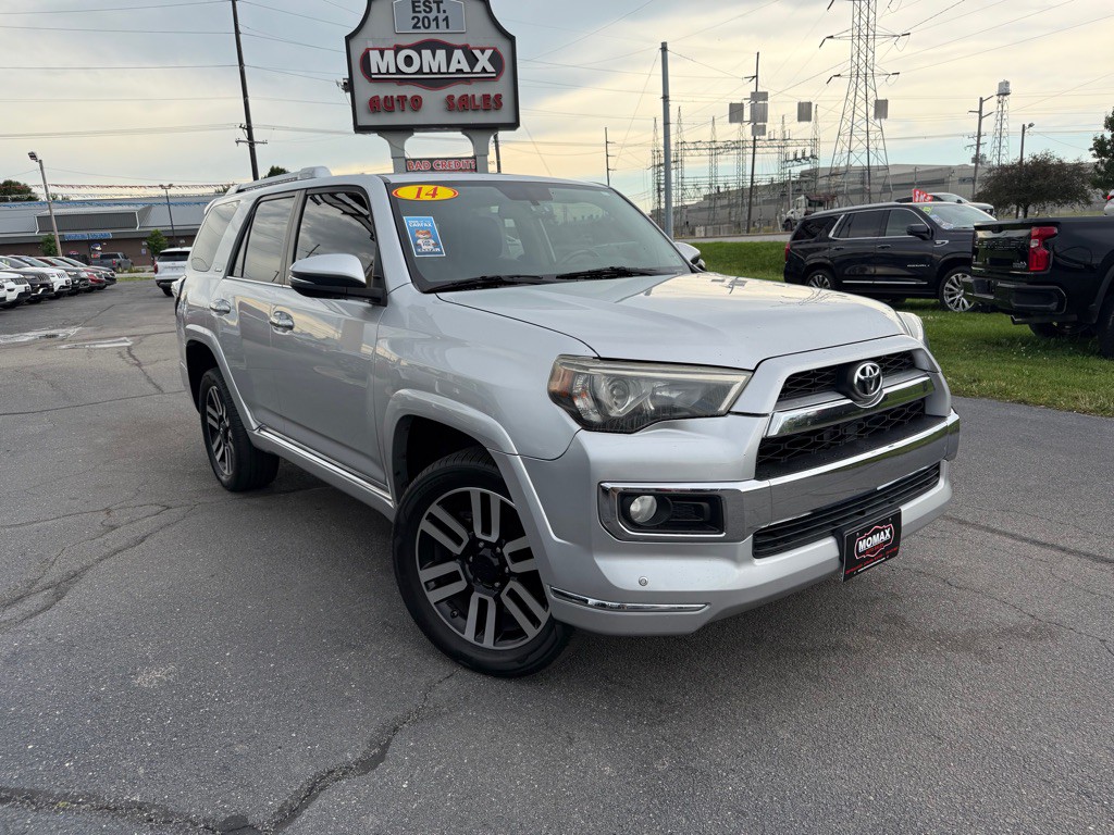 2014 Toyota 4Runner Image 2