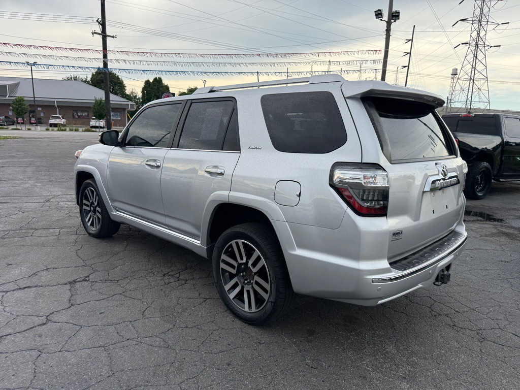 2014 Toyota 4Runner Image 10
