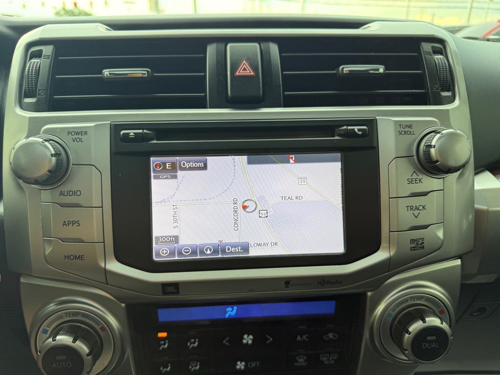 2014 Toyota 4Runner Image 13