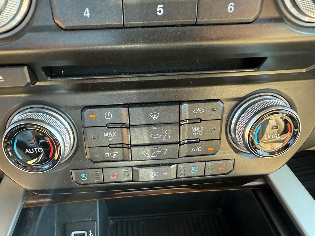 2018 Ford F-150 Image 16