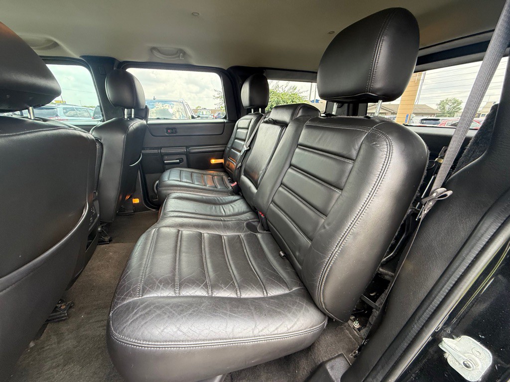 2006 HUMMER H2 Image 17