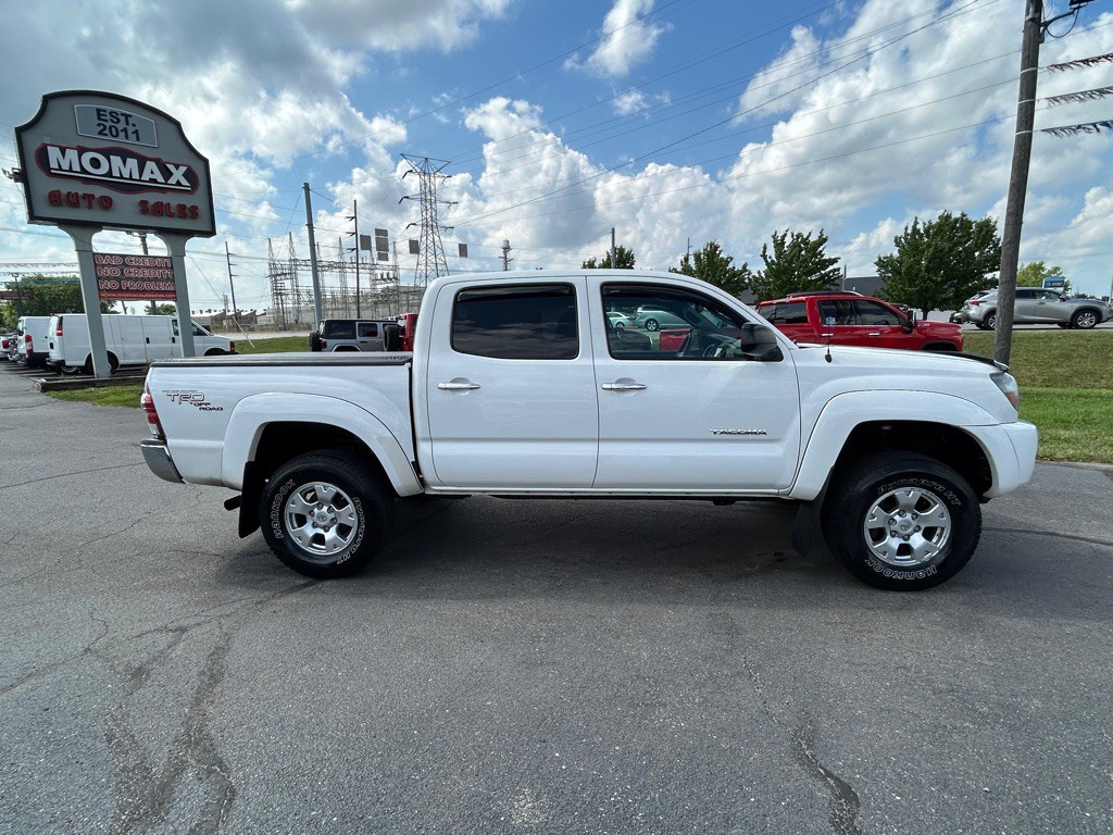 2011 Toyota Tacoma Image 10