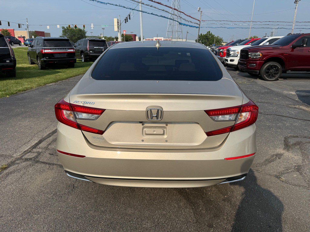 2019 Honda Accord Image 6