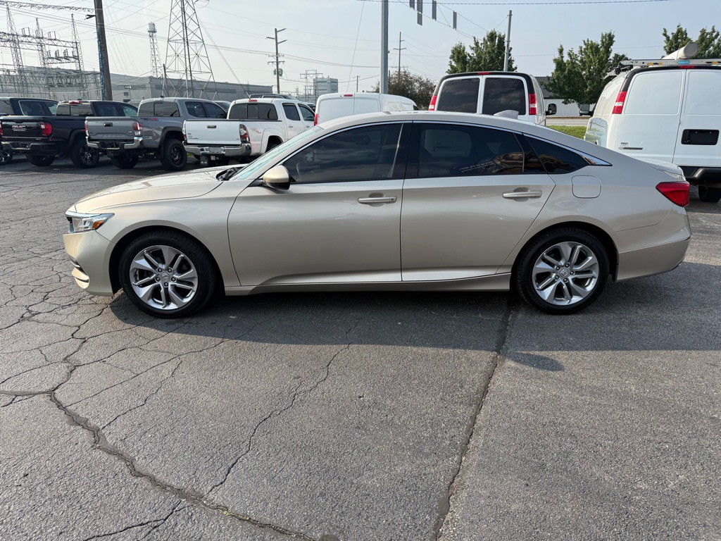2019 Honda Accord Image 9