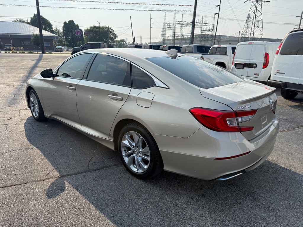2019 Honda Accord Image 10
