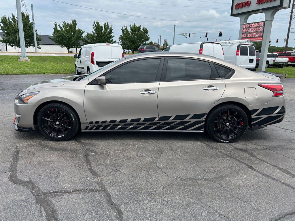 2015 Nissan Altima Image 6