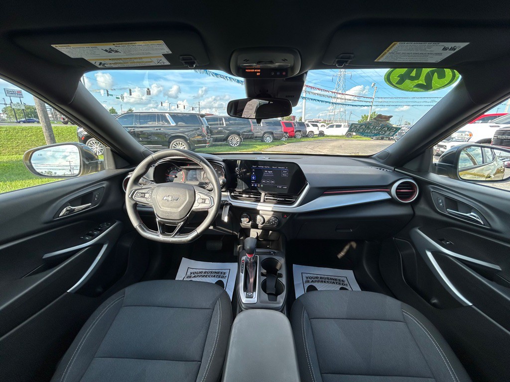2024 Chevrolet Trax Image 16