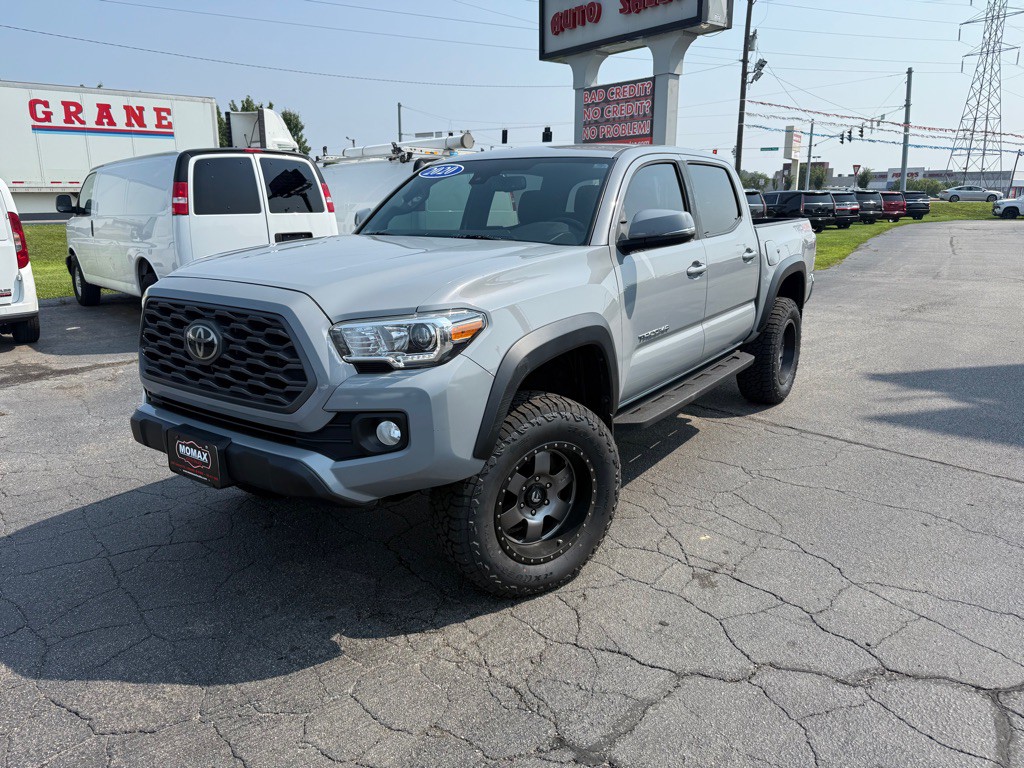 2020 Toyota Tacoma Image 5