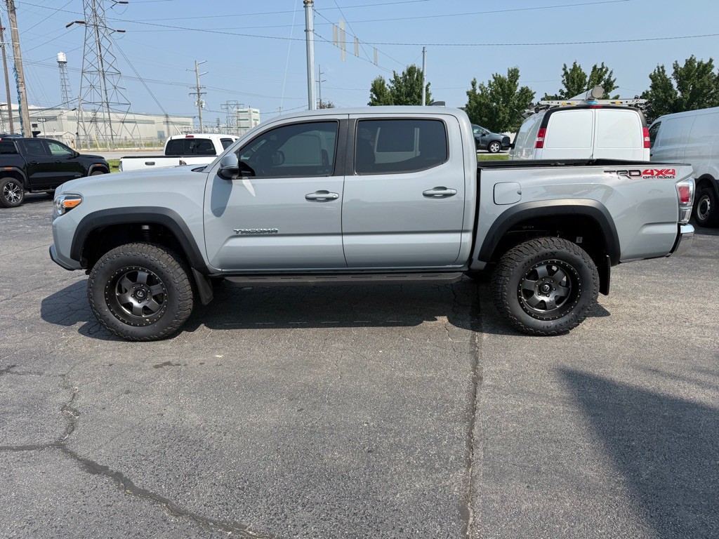 2020 Toyota Tacoma Image 8