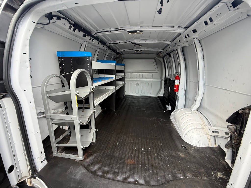2018 Chevrolet Express Image 14