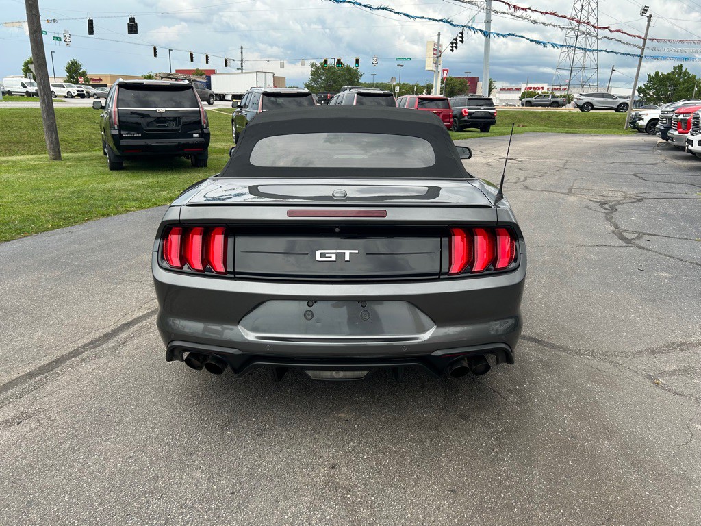 2018 Ford Mustang Image 8