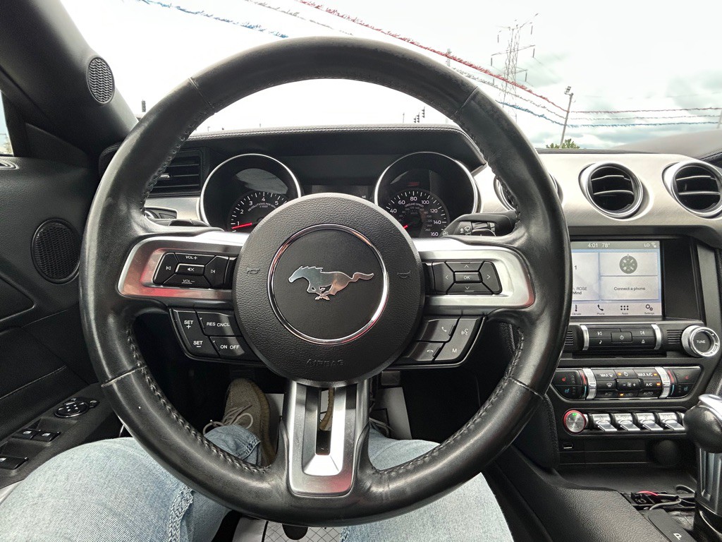 2018 Ford Mustang Image 15