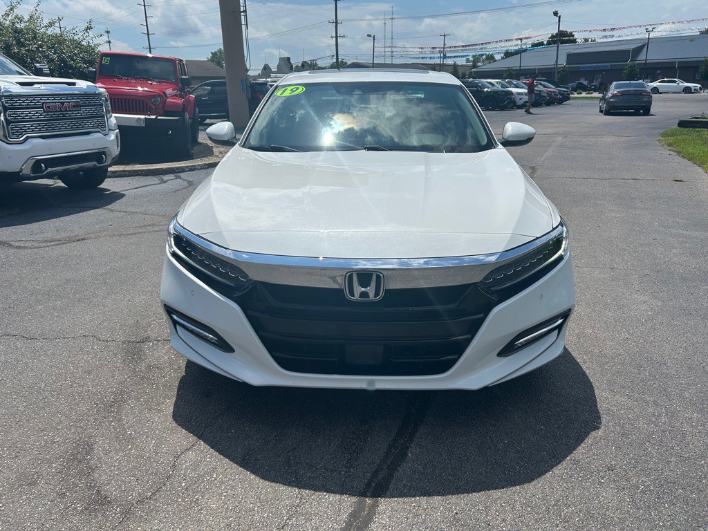 2019 Honda Accord Image 3