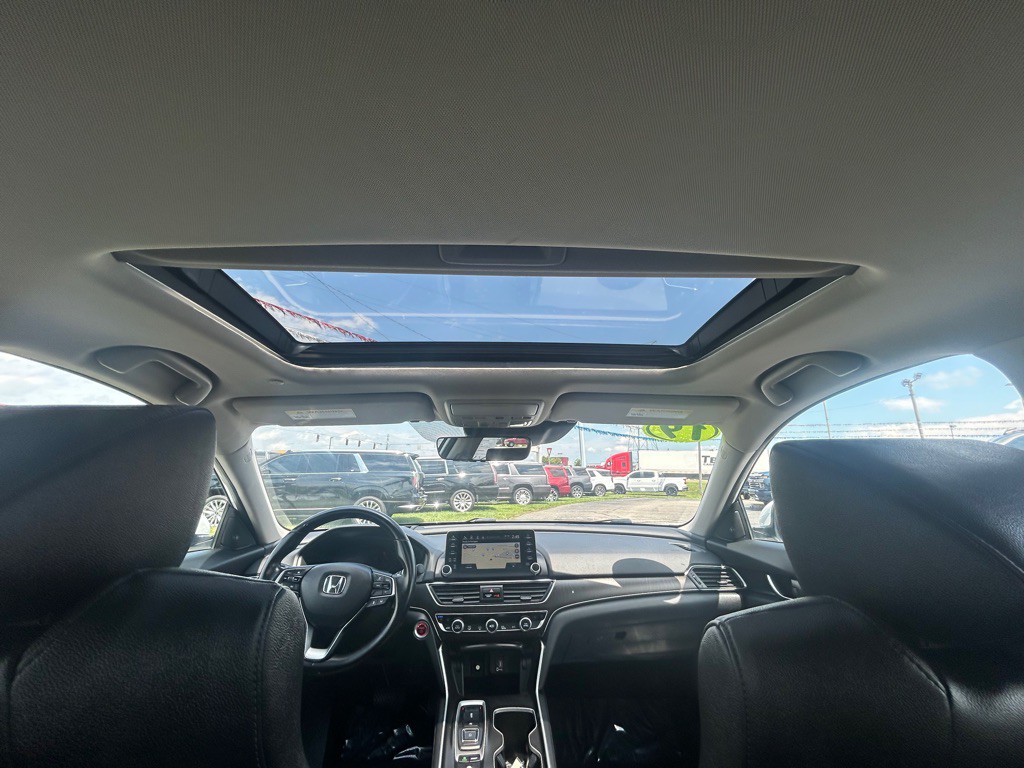 2019 Honda Accord Image 20