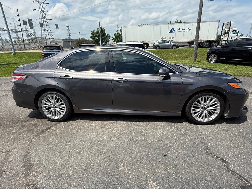 2018 Toyota Camry Image 7
