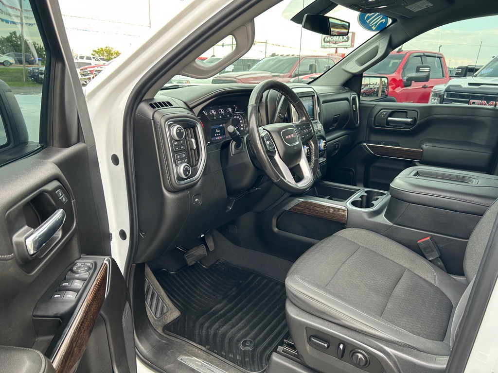 2019 GMC Sierra Image 14