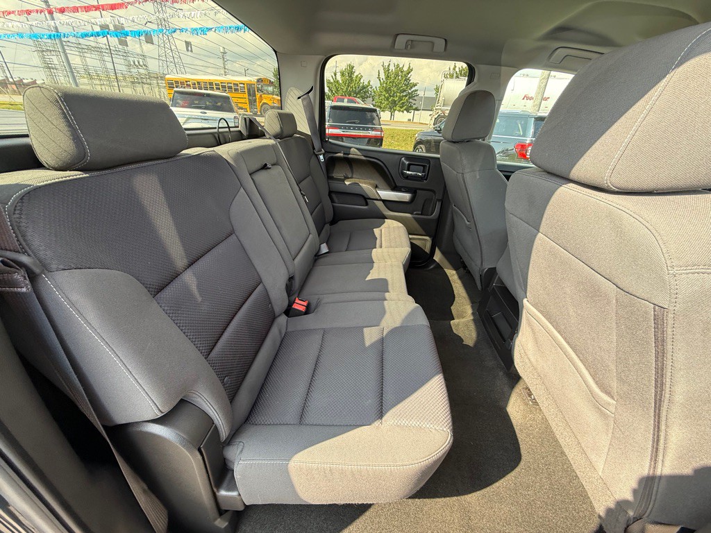 2017 Chevrolet Silverado 1500 Image 17