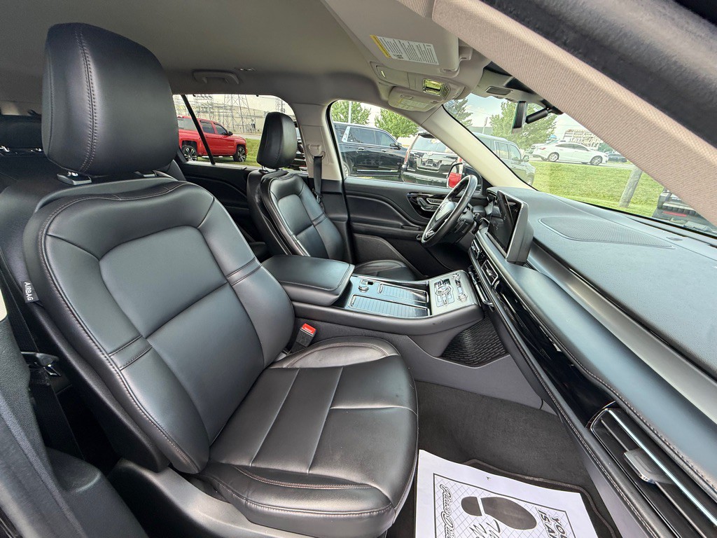 2022 Lincoln Aviator Image 19