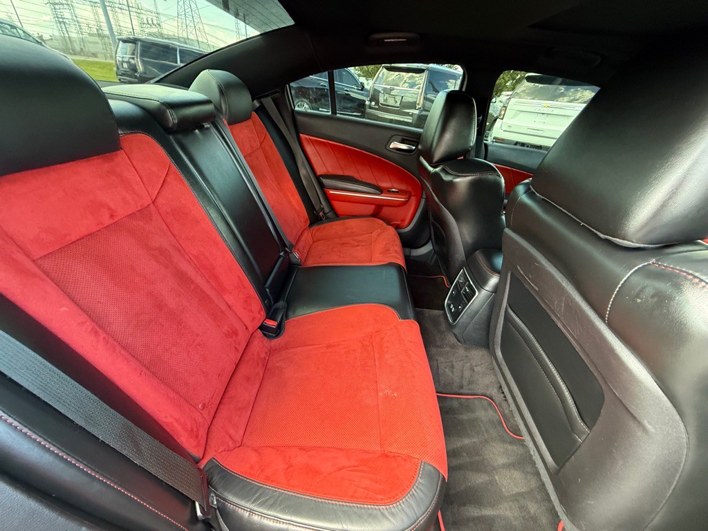 2016 Dodge Charger Image 23