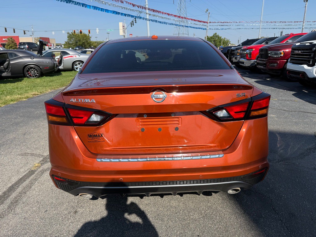 2021 Nissan Altima Image 6
