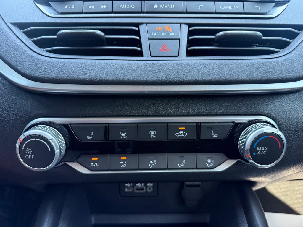 2021 Nissan Altima Image 14