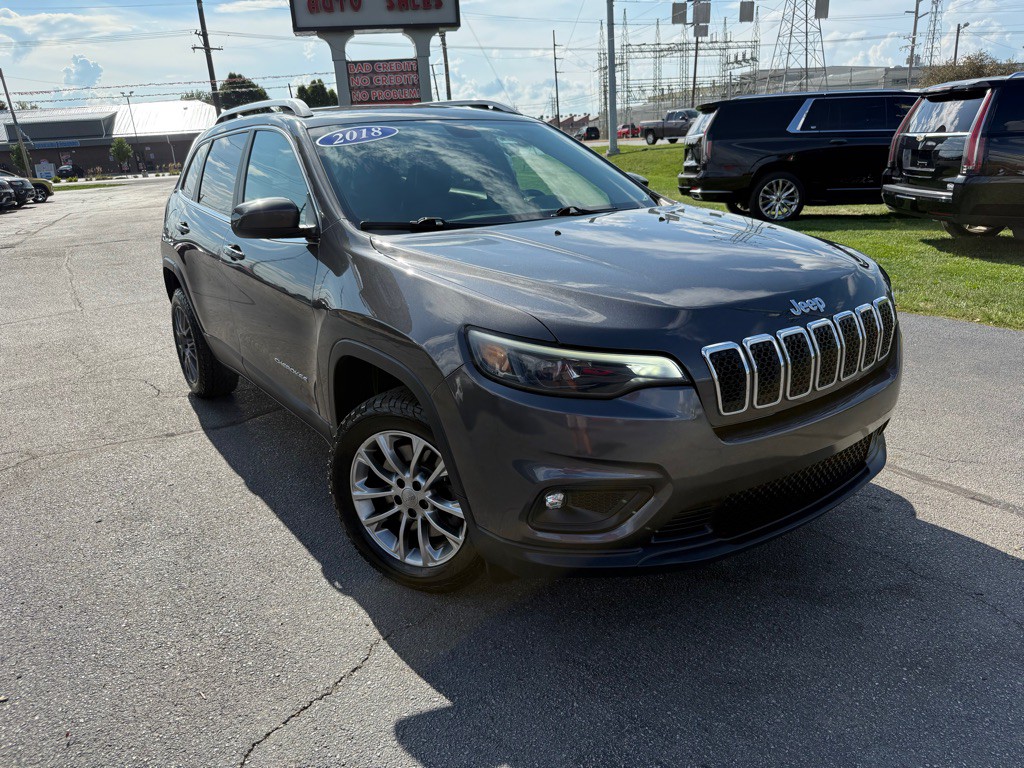 2019 Jeep Cherokee Image 2