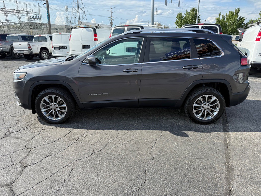 2019 Jeep Cherokee Image 9