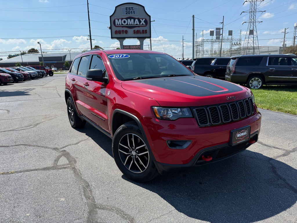 2017 Jeep Grand Cherokee Image 2