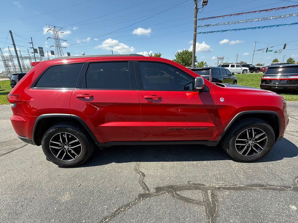2017 Jeep Grand Cherokee Image 8