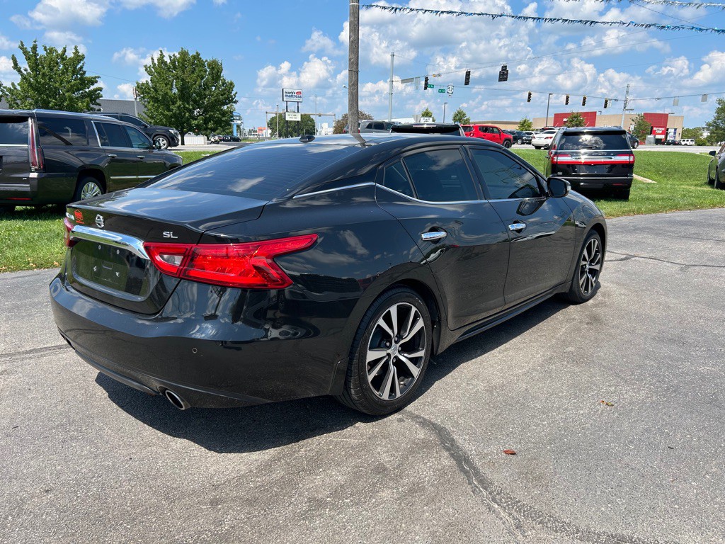 2018 Nissan Maxima Image 9