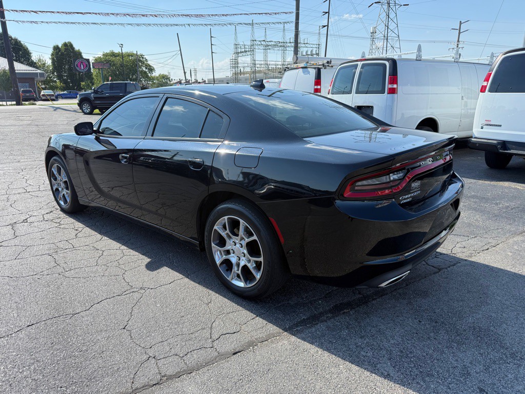 2015 Dodge Charger Image 10