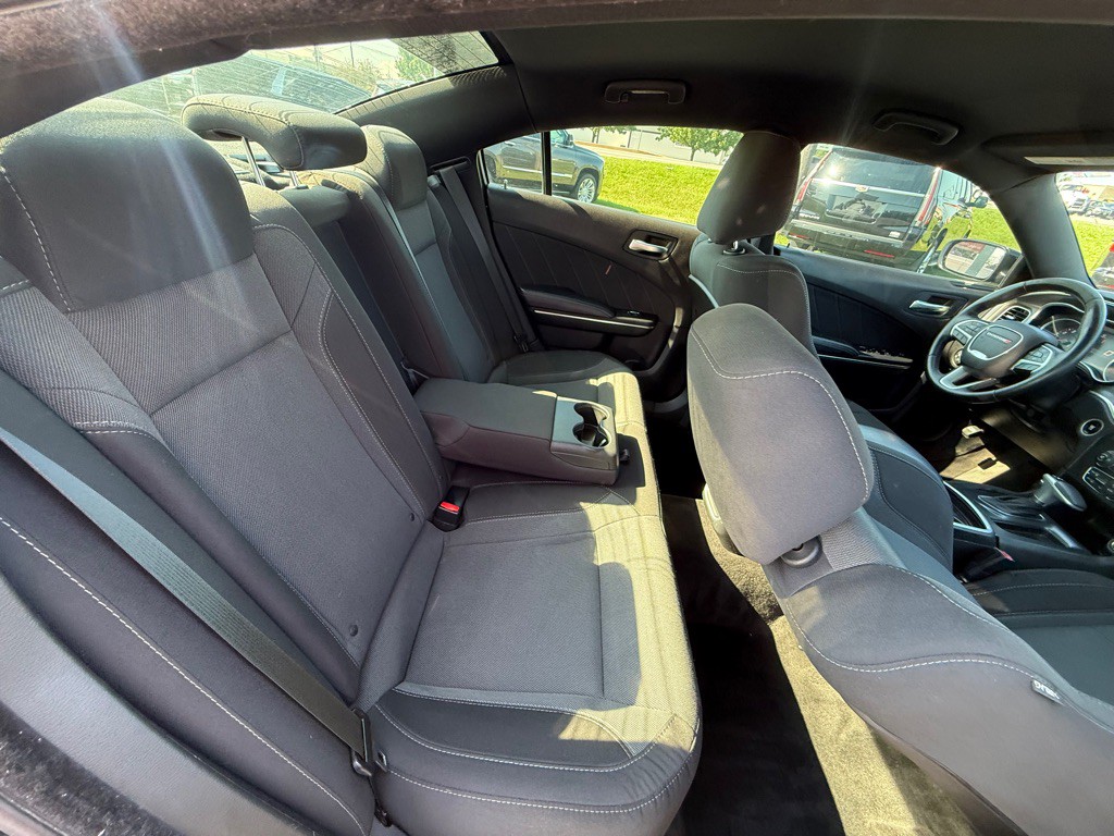 2015 Dodge Charger Image 15