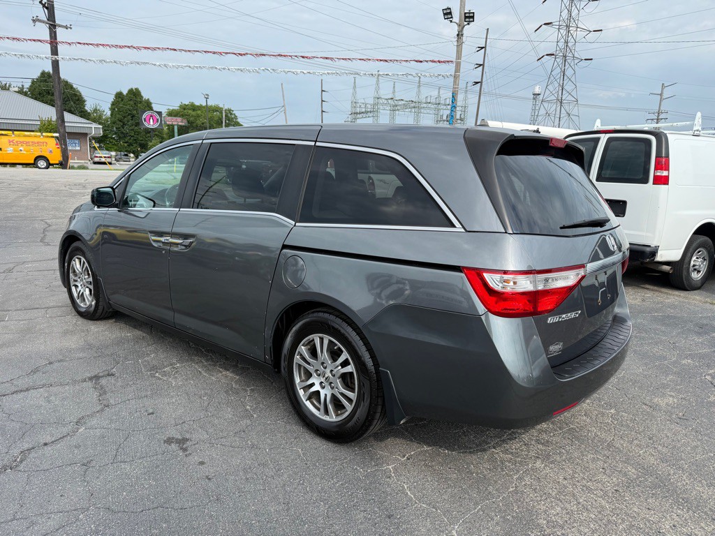 2012 Honda Odyssey Image 10