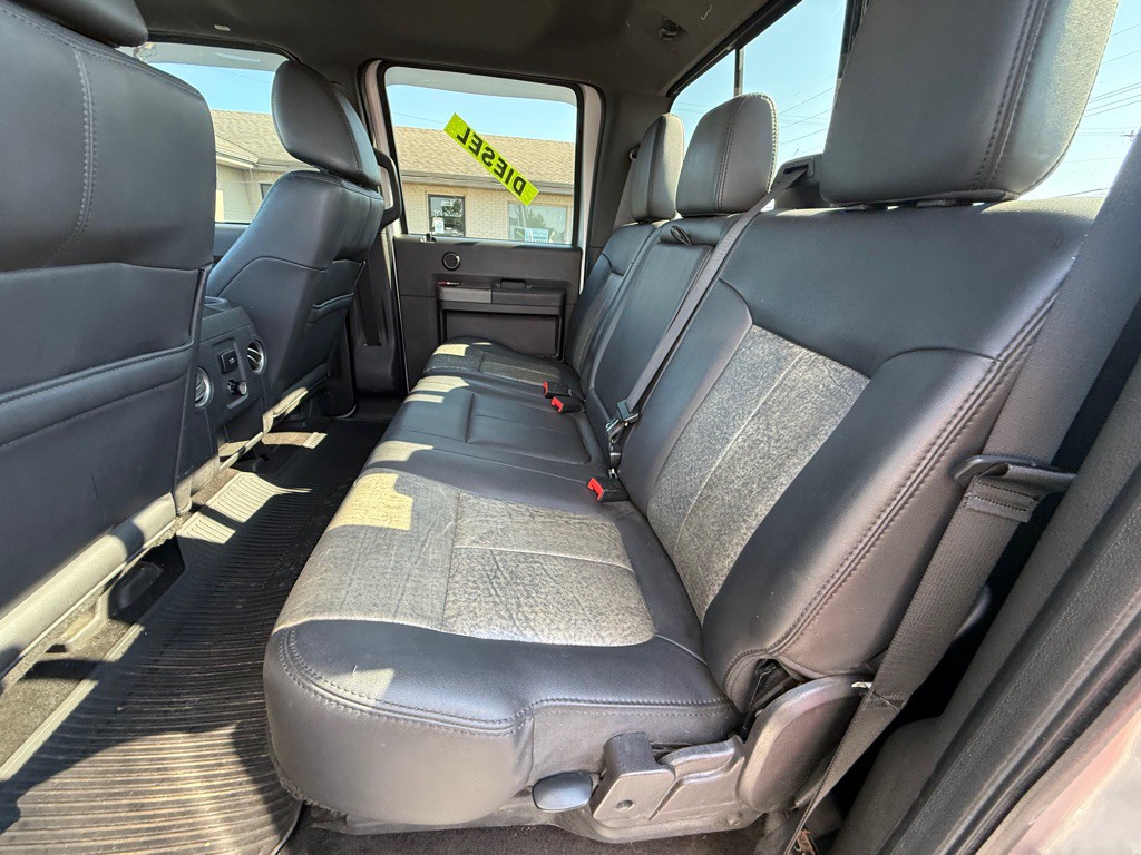 2011 Ford F-250 Image 18
