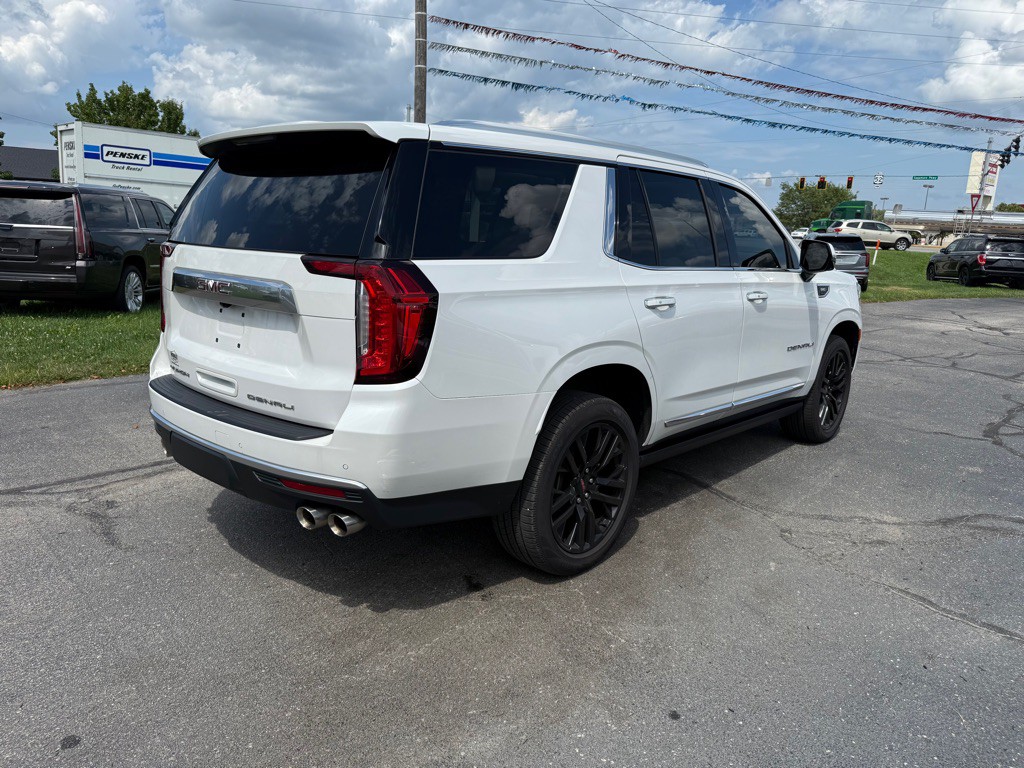2022 GMC Yukon Image 6