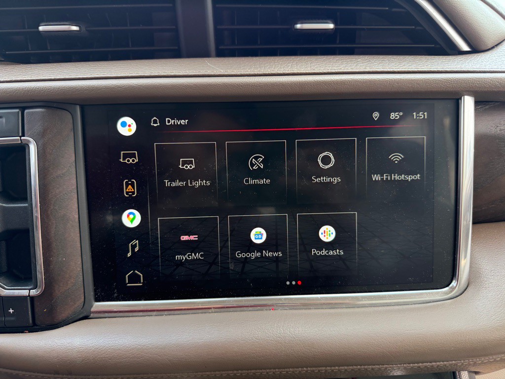 2022 GMC Yukon Image 13