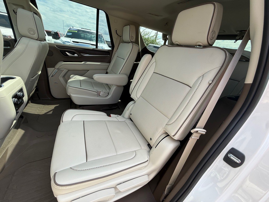 2022 GMC Yukon Image 20