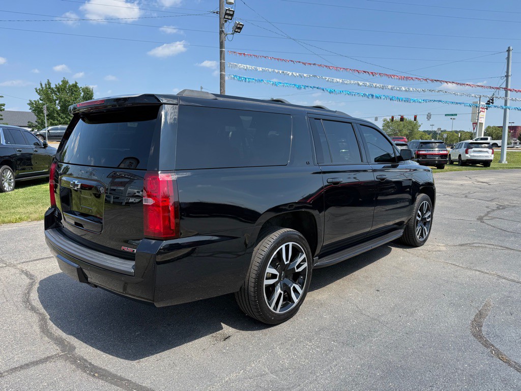 2020 Chevrolet Suburban Image 7