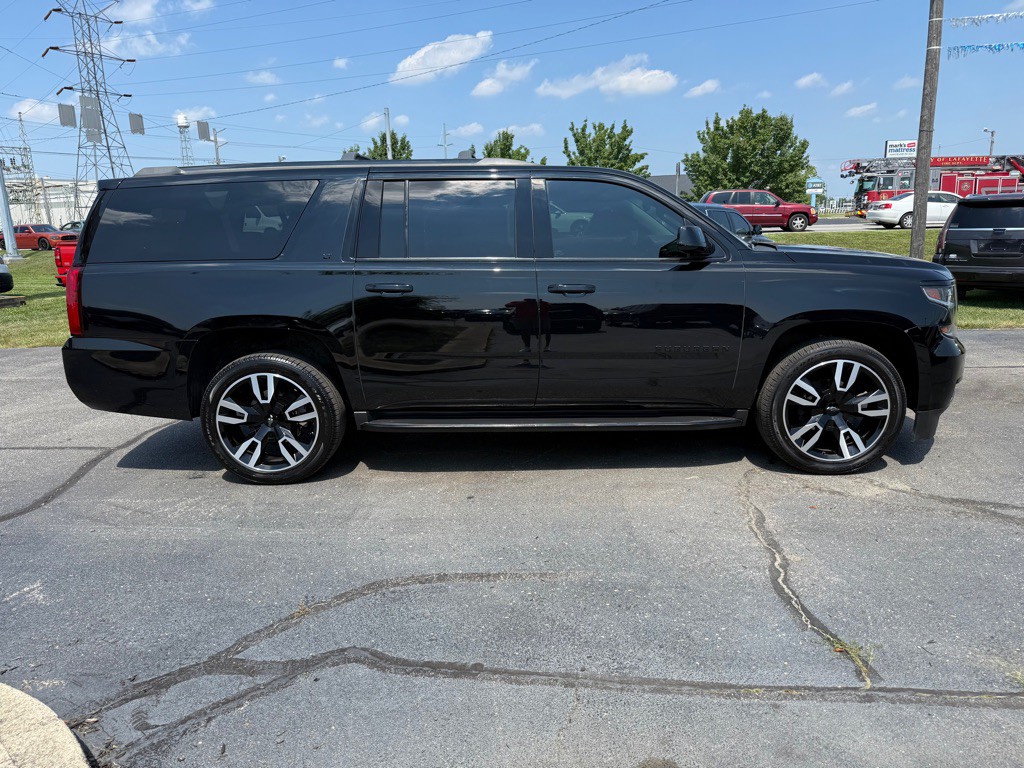 2020 Chevrolet Suburban Image 8