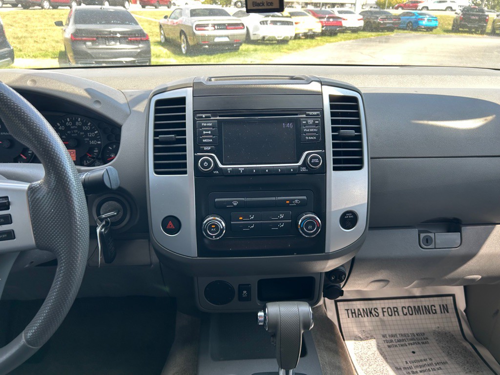 2018 Nissan Frontier Image 18