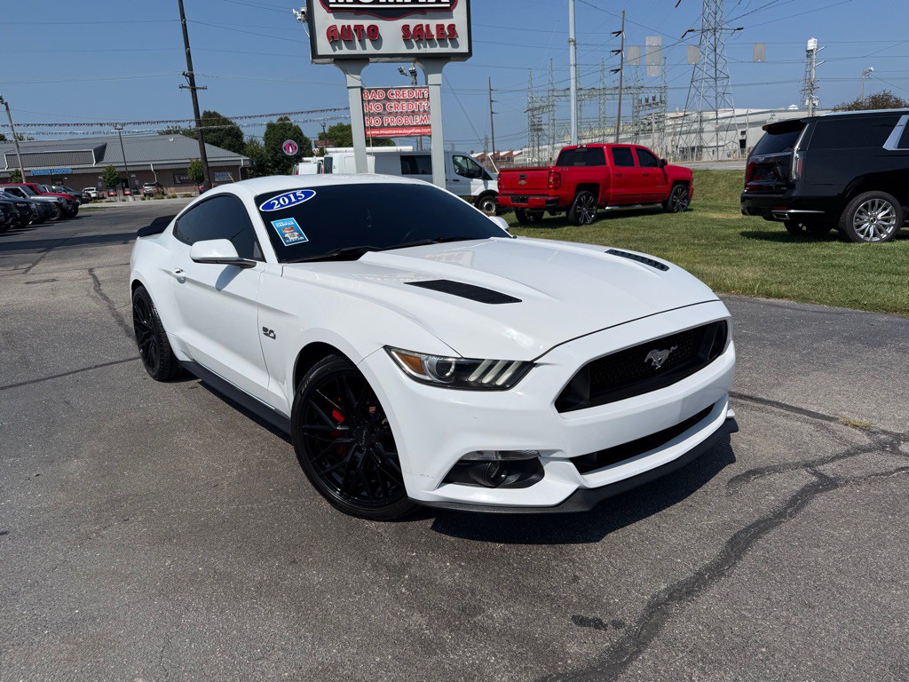 2015 Ford Mustang Image 2