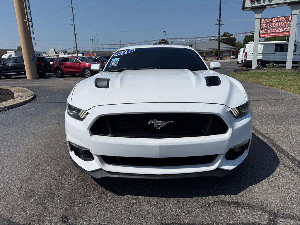 2015 Ford Mustang Image 3
