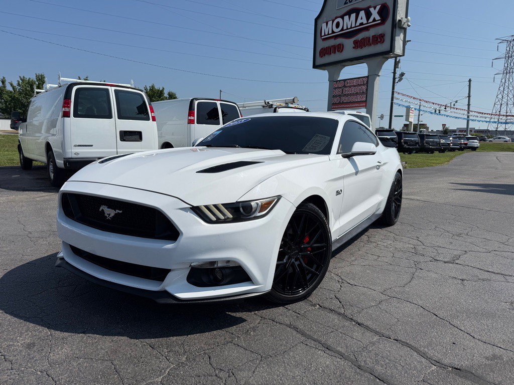 2015 Ford Mustang Image 4
